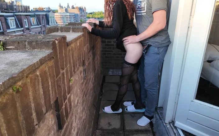 Ohseehere: Sex on Balcony with Ex-girlfriend