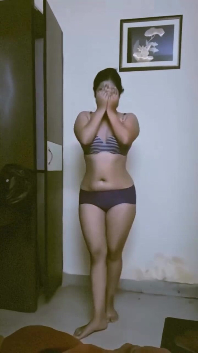Bathing Girl (Desi ass fuck) Bathing Girl (Desi ass fuck)