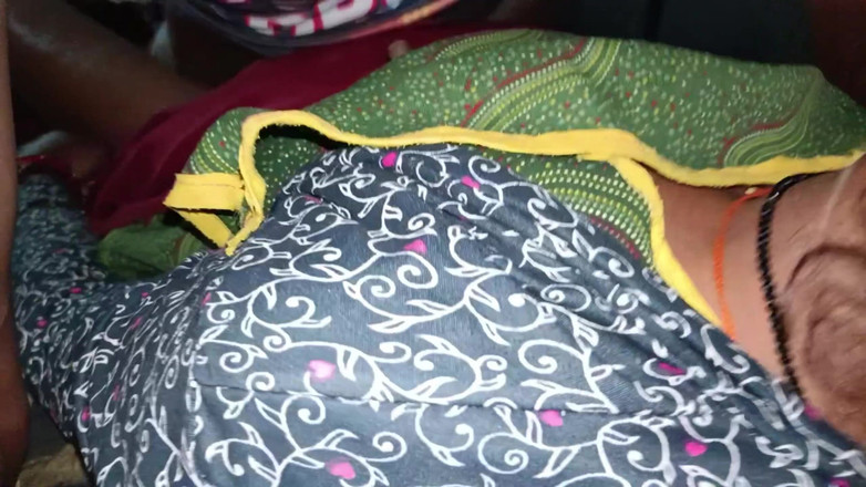 Indian sex2: Le jour de la Saint-Valentin, ma belle-sœur se fait baiser...