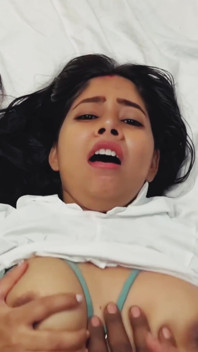Cuñado liberó a su cuñada cuando su esposa no estaba allí