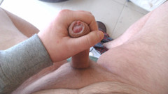 Young cum: Mladá masturbace zblízka