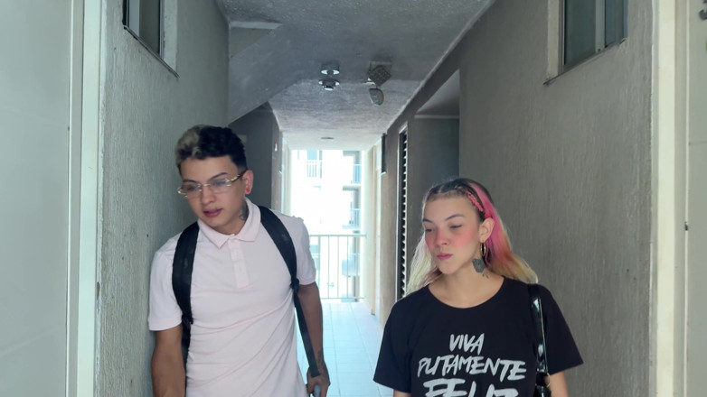 CatalinaPalvin: O que pode acontecer se um casal de meia-irmã gostosa...