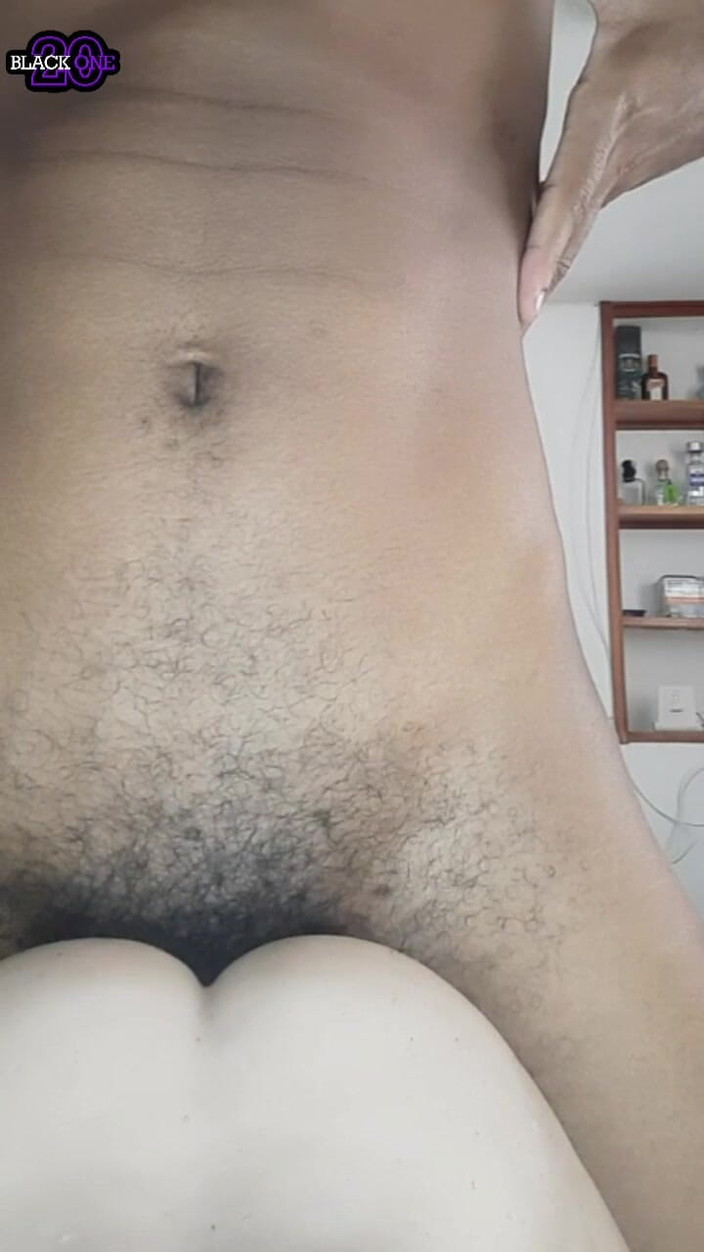 Black-2001: Грязный разговор с ним, а затем сперма на его заднице