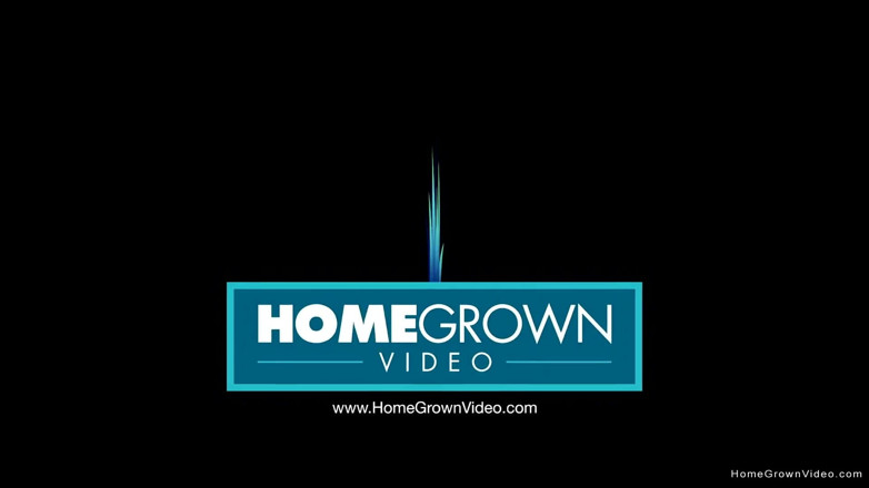 Homegrown Wives: Big titty mature shows off