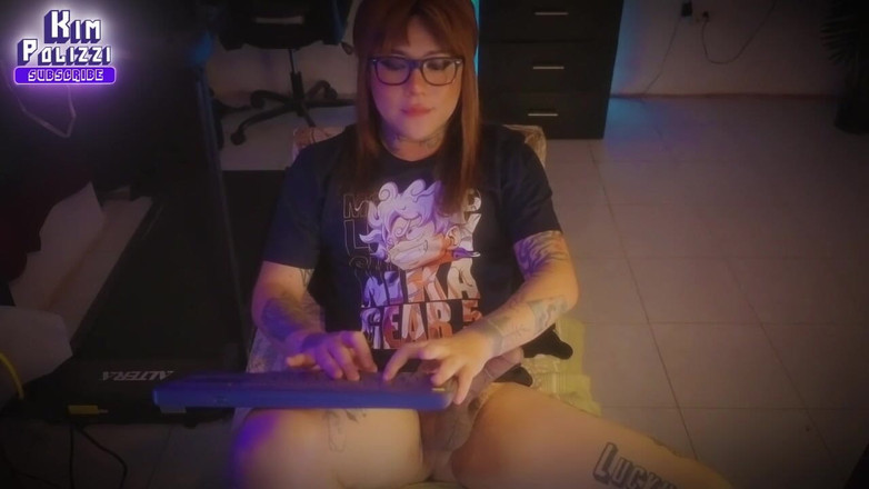 Kimberly Polizzi: In video del 10 febbraio 2025 Kim