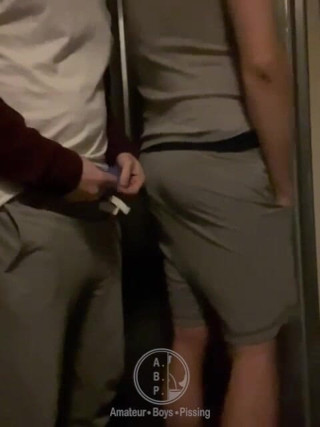 AmateurBoysPissing: Late Night, Empty Street... a Straight Boy Decided to Piss...
