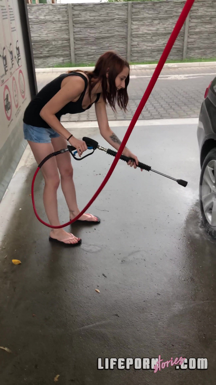 Life Porn Stories: Life porno geschichten 2 - teil 3 autowäsche führt zu schwanzpoliz - komm und...