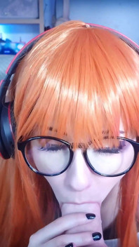 Futaba Sakura tě šuká, zatímco tým čeká, šukání do obličeje a velký zadek zezadu