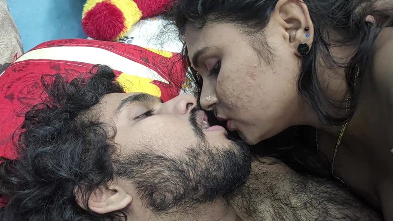Vaigavarun45: Mamada desnuda caliente, romance de mamada, sexo con esposa sexy