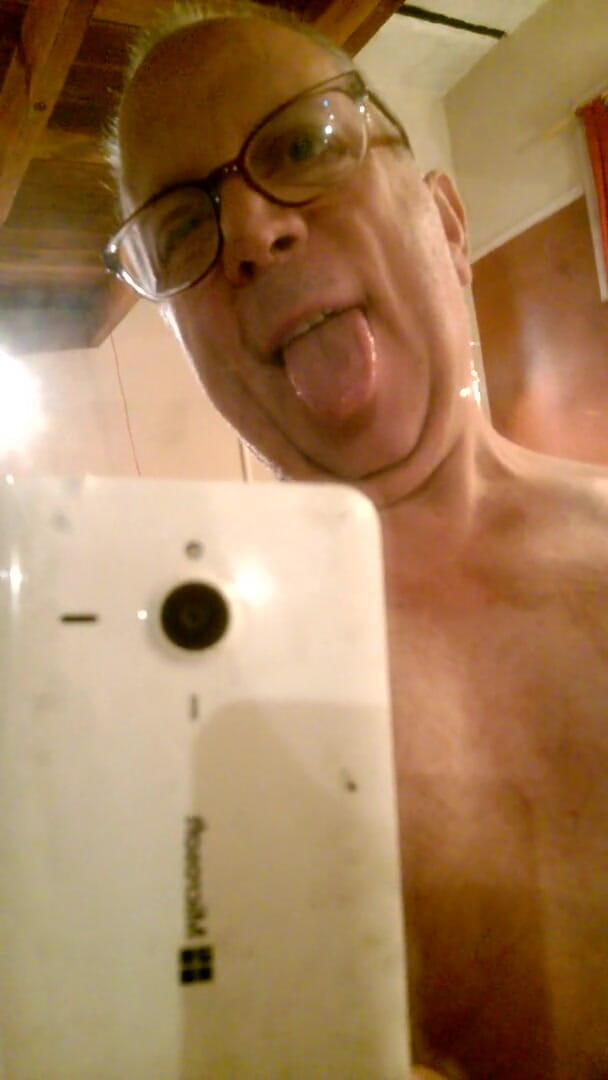 Dildo Man and Cross Hard Sex: Video selfie