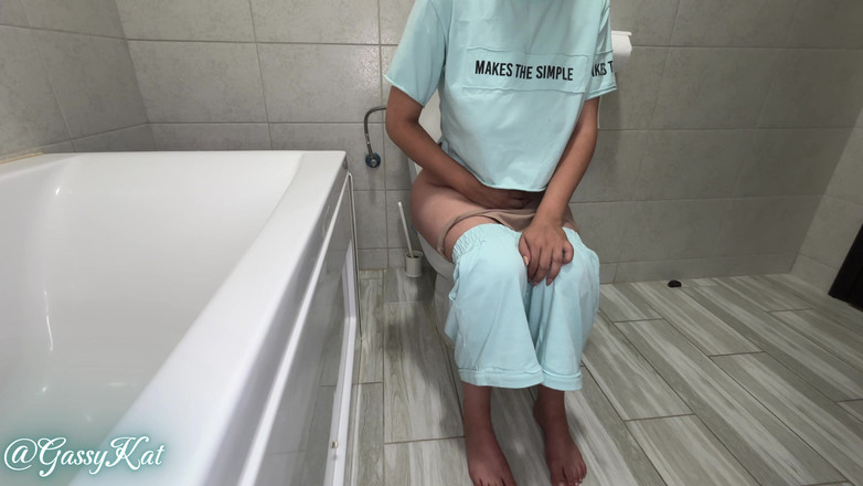 GassyKat: Toaleta zilnică, episodul 27