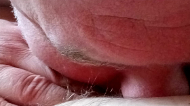 NylonjungeCarmen: Fick Die Alten Nylonfüsse Und Die Alte Nylonfotze