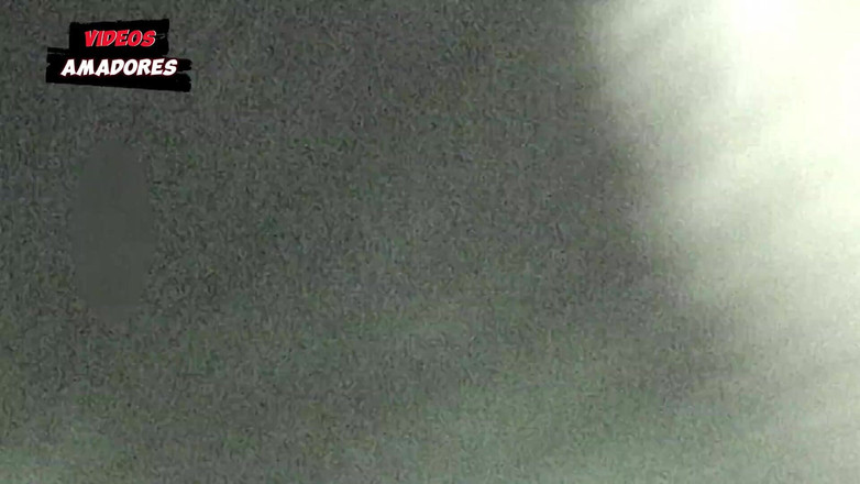 Amateurs videos: 两个女同性恋者洗澡