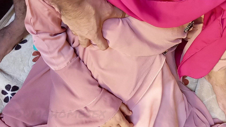 Sumahomesex: 부엌 섹스는 풀 온 광기로 변합니다