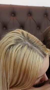 fundul soției și iubitei blonde