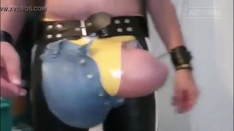 Monster_Meat_: นอกบ้านแต่ข้างใน