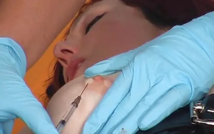 Rubber & Clinic Studio - 1ATOYS: Hard saline injections