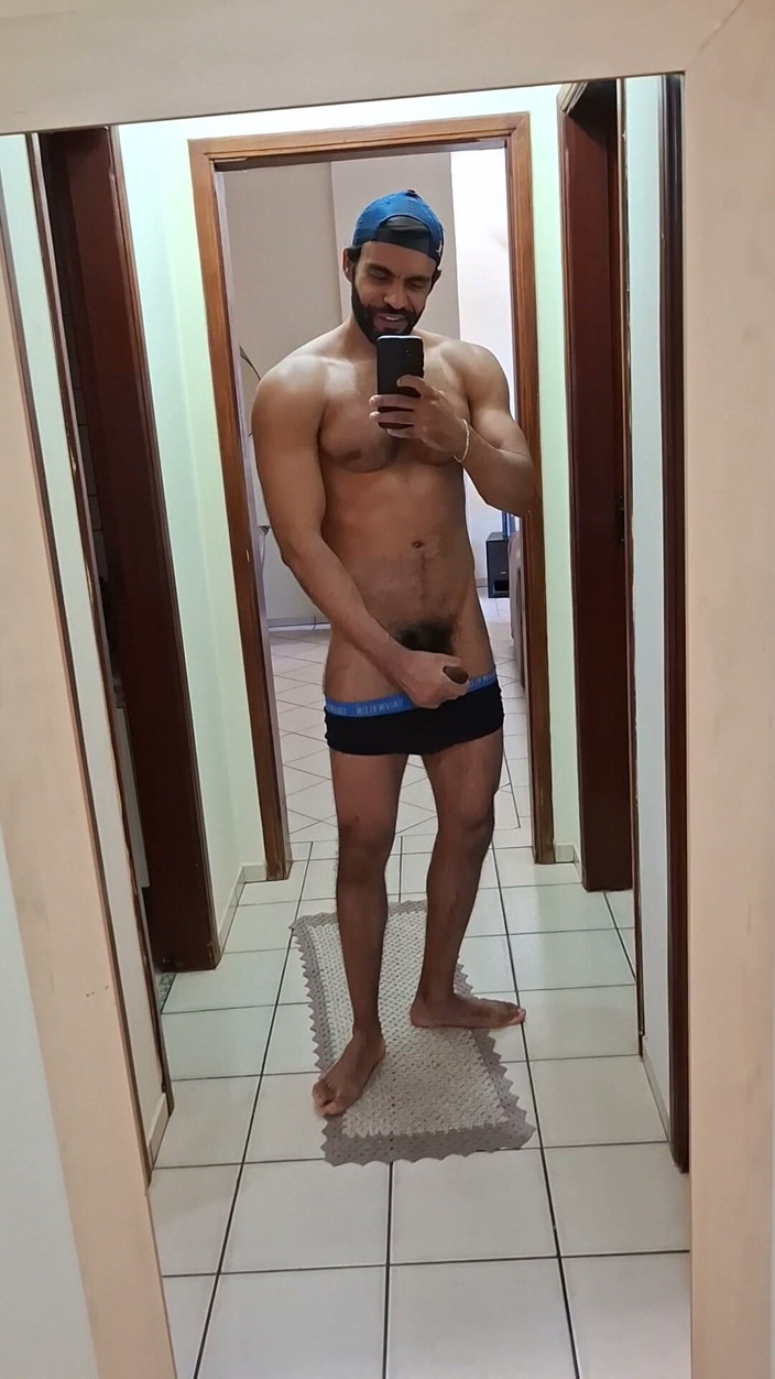 Morenogigante23: Morning Jerk-off