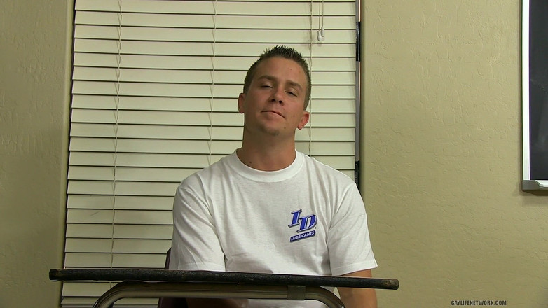 Teach Twinks: Drake: Krátký chlap, Hlasitá ústa