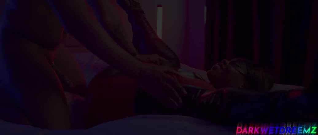 Dark Wet Dreemz: Mrs incredible wurde nicht zu hause gefickt