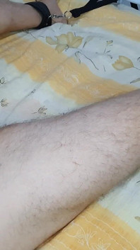 Domina harnröhre sondiert den schwanz von stiefbruder mit riesigem 12-Zoll-dilator