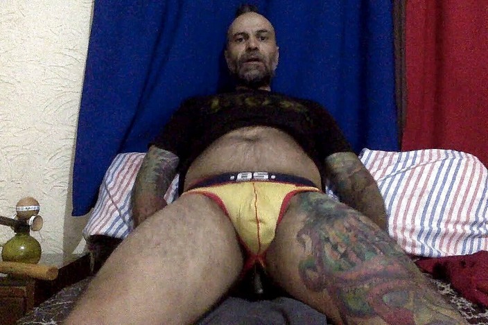 Phillholes: Nadržená 33