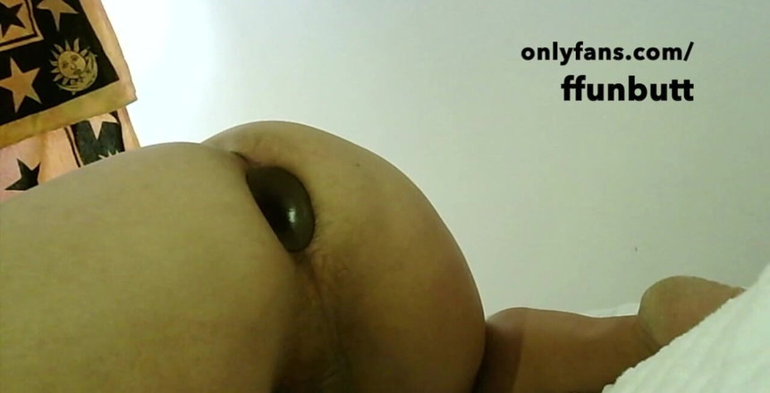 Ffunbutt: Ffunbutt：只用我的泡泡屁股舔舐和拍摄假阳具
