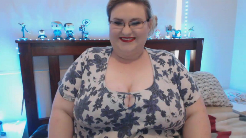 LaLaDelilah: Huge tits inflation