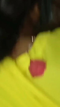 Sex video na toaletě s přítelkyní