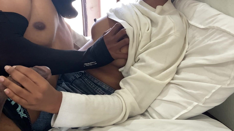 Ritu Bhabhi: La ragazza arrapata ha avuto un grande orgasmo leccata sensuale...