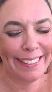 AuntJudysXXX - 你丰满的妻子maisie Lewis - 下午喜悦 第一人称视角