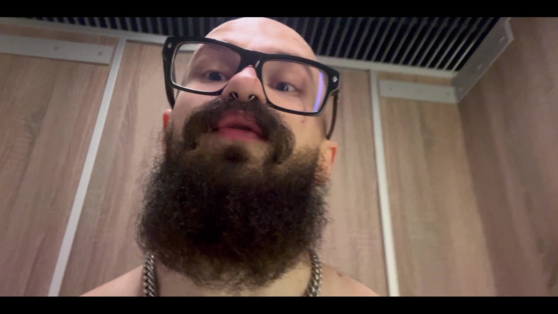 Mister Stone: Biceps - besar