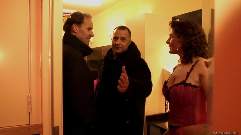 Red light sex trips: Bruno Love's a Brunette - Redlightsextrips
