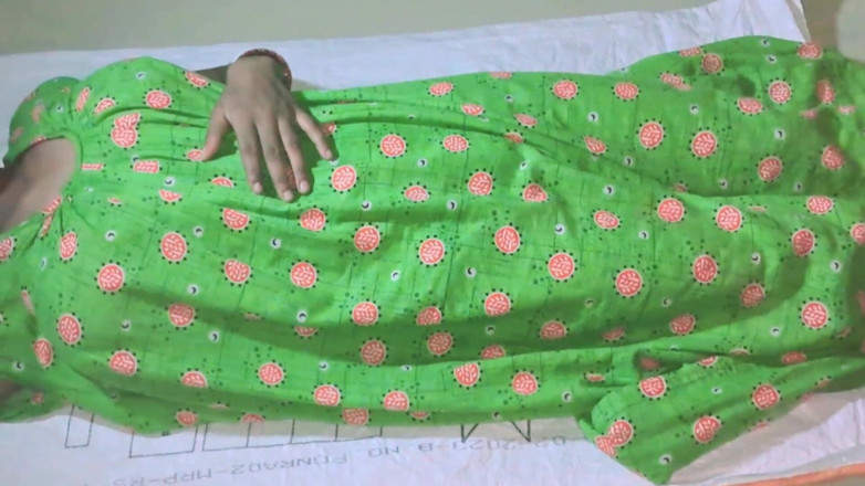 Trilokinath: Une bhabhi punjabi baise maison hardcore avec son mari en...