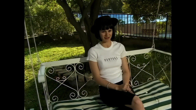 Pornobello: Violet: Vezměte Mou Malou Kundičku A Udělej Mě Tvrdě