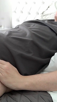 Relaxing Wank on a Sunday