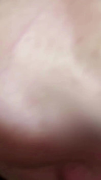 Compilación de corridas. 10 orgasmos en 10 minutos. Leche en la boca y en la cara, follada facial y garganta profunda. Gargantaeman
