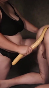 dildo ke saath dabboo aadmi ka ghareloo roosi mahila varchasv