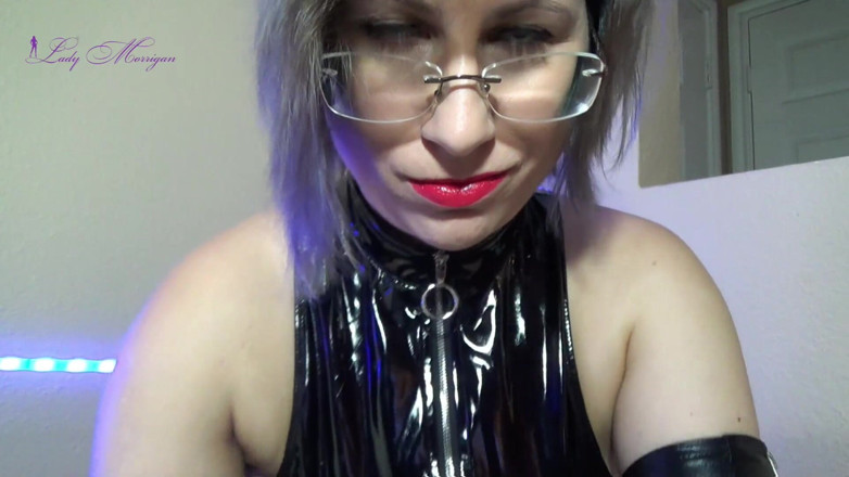 Morrigan Havoc: Heldere rode lippenstift