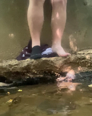 SissySlutUsed: Bezwartościowy Zamknięty Sissy Crossdressing dziwka Zabawy z Clitty Outdoor Kiedy...