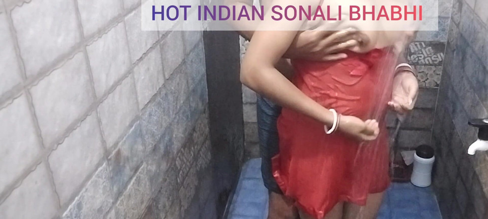 Sudipdhal1: Stepsister and Stepbrother Bathroom