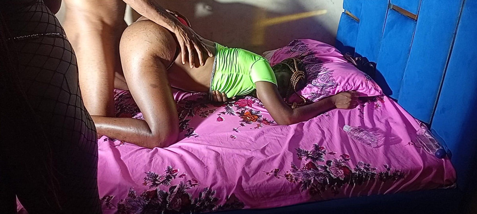 Prettypussy102: Bakom kulisserna