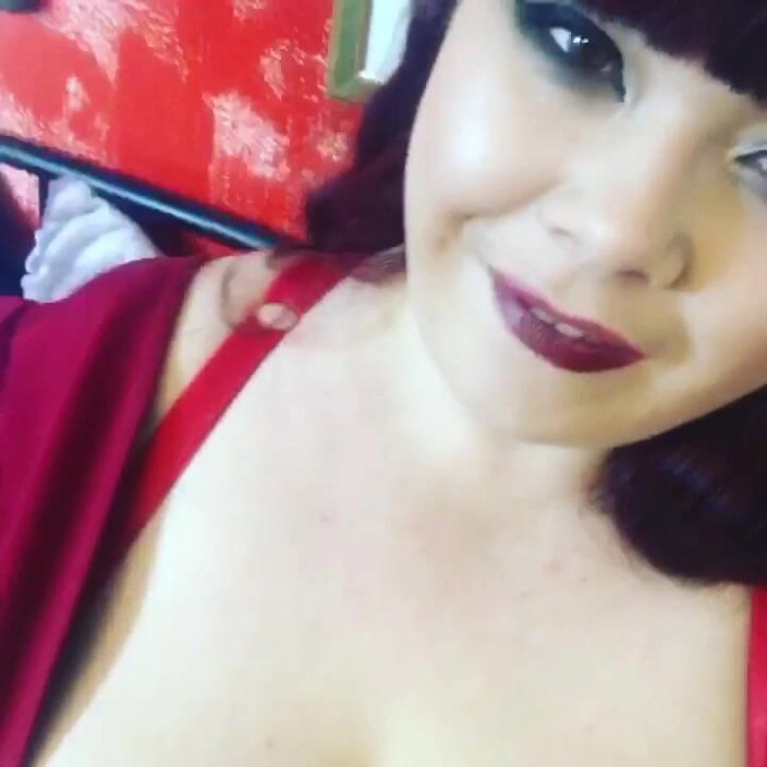 Roxanne Miller: Redhead