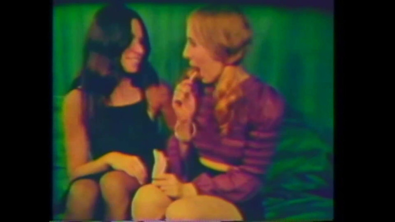 Vintage megastore: Kuil Seksual Lesbian