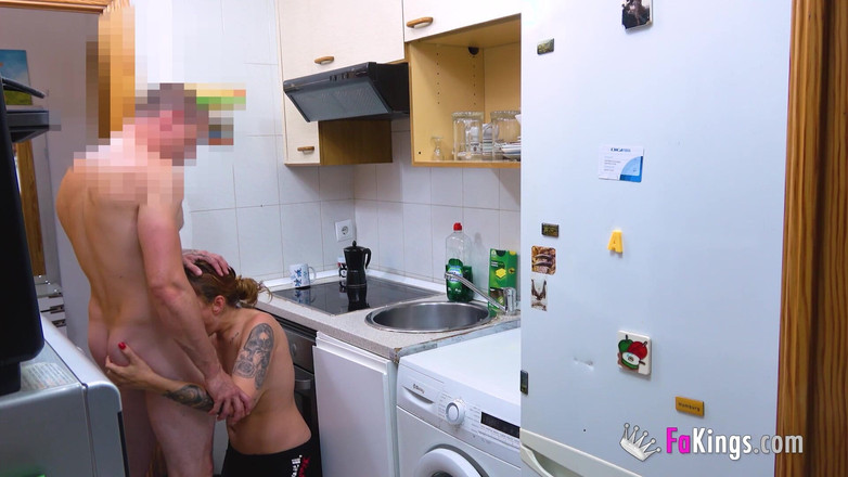 FAKings: Pantat terbaik dalam porno amatir. Tania Lopez Bercinta Di Dapur...