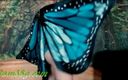 Samantha 38G: Samantha 38g tanzt herum