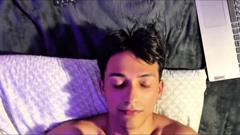 Active cock: Ai ragazzi piace sborrare