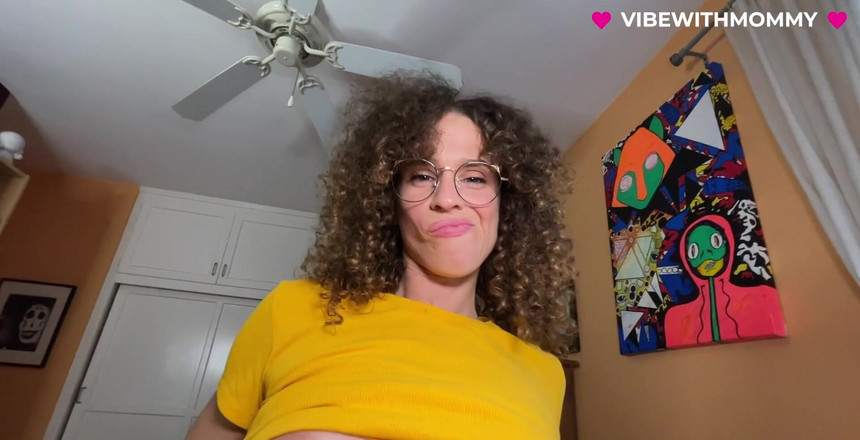 VibeWithMommy: Madrasta judaica ajuda enteado depois de quebrar a namorada do...