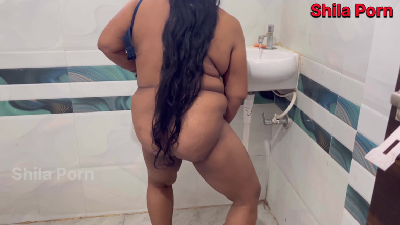 Shila Porn: Shila Bhabhi Ki Chut Chatkar Pani Nikal Diya