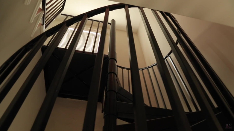 Blush erotica: Rossa orgasmo squirting scifi audrey ashes blus erotica